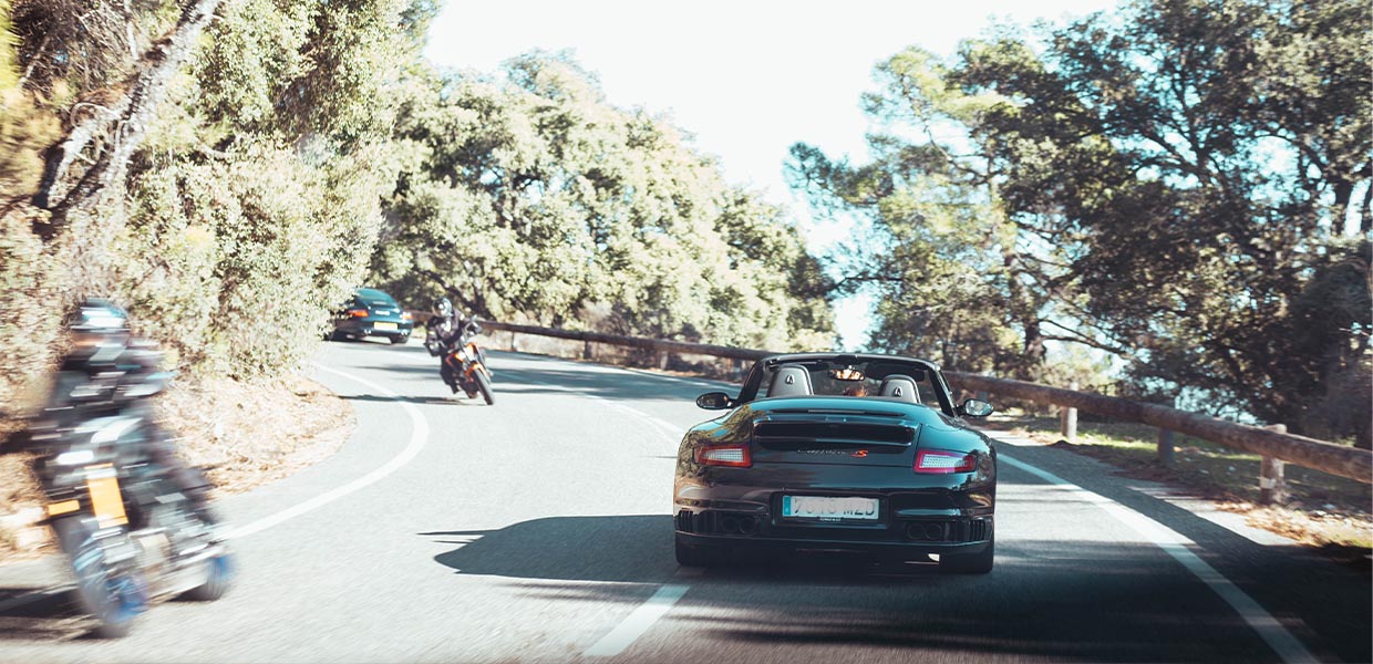 Porsche 911 Tours on the road again